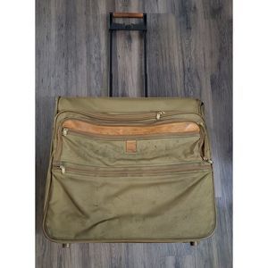 Hartmann Intensity‎ Collection Medium Traveler Garment Bag Luggage